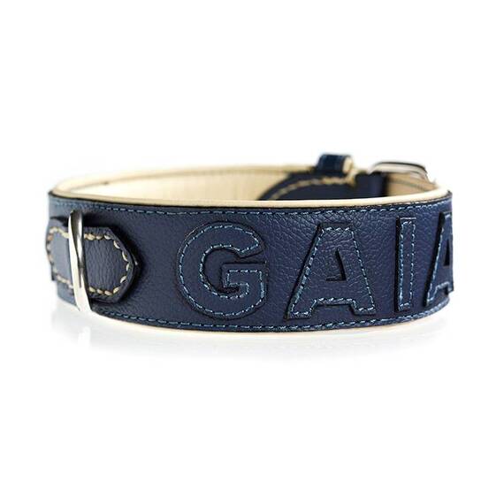 Personalisiertes Halsband aus Leder blau, Schriftfarbe frei wählbar