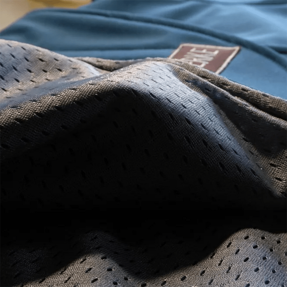 Hundemantel Angus aus Waxed Cotton • Maßanfertigung