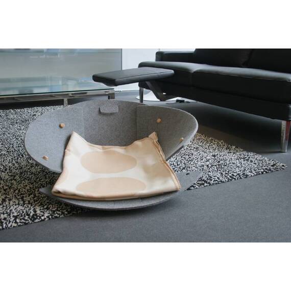 Hundekörbchen | Liegeplatz | Reisebett aus Filz • Baskit