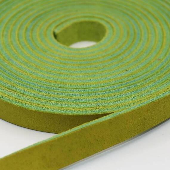 Markenhalsband aus Fettleder • 13 Farben, verschiedene Beschläge