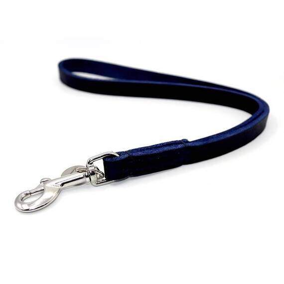 Kurzführer aus Fettleder • handvernäht • konfigurierbar