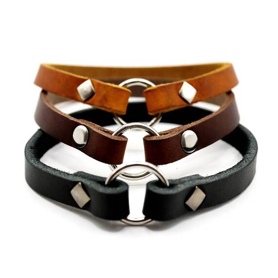 Markenhalsband aus Fettleder • 13 Farben, verschiedene Beschläge