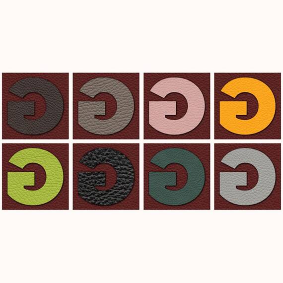 Personalisiertes Halsband aus Leder in Rot, Schriftfarbe frei wählbar