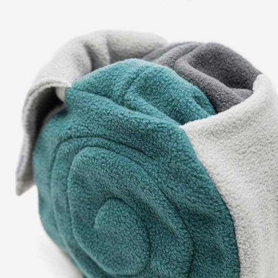 Mini Schnüffelspielzeug für den Hund SNIFFROLL salbei | grau • Knauder's Best