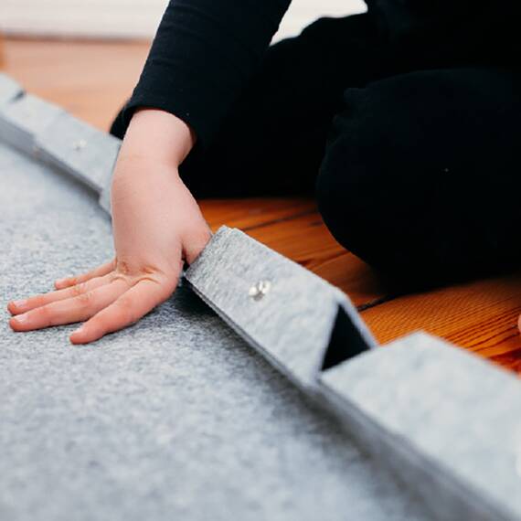 Hundehöhle Filz hellgrau • PETHome • mit Einlegekissen nach Wahl