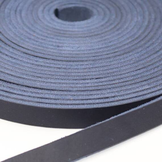 Dreifach verstellbare Hundeleine aus Fettleder, konfigurierbar