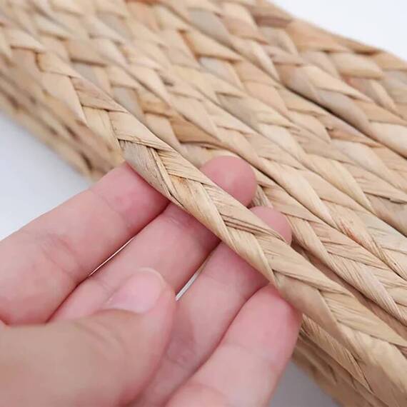 Hundekörbchen aus Wasserhyazinthe • nachhaltig, handgefertigt