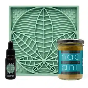 Set aus Schleckmatte, CBD-Öl und Erdnussbutter mit CBD für Hunde
